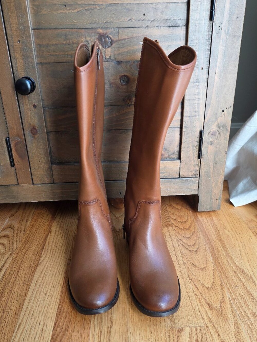 Frye Marissa Medallion Brown Cognac Leather Tall Riding Boots Women Size 6 New